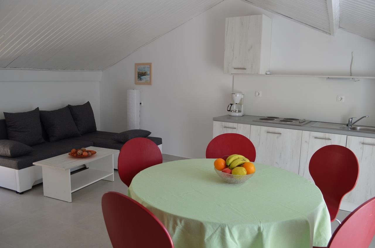 Apartments Petar Draga Bašćanska المظهر الخارجي الصورة