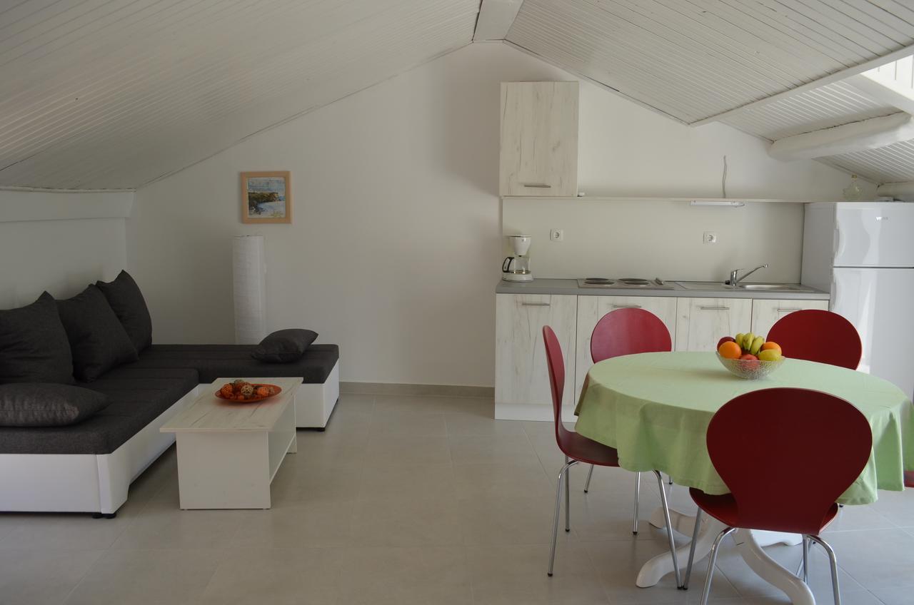 Apartments Petar Draga Bašćanska المظهر الخارجي الصورة