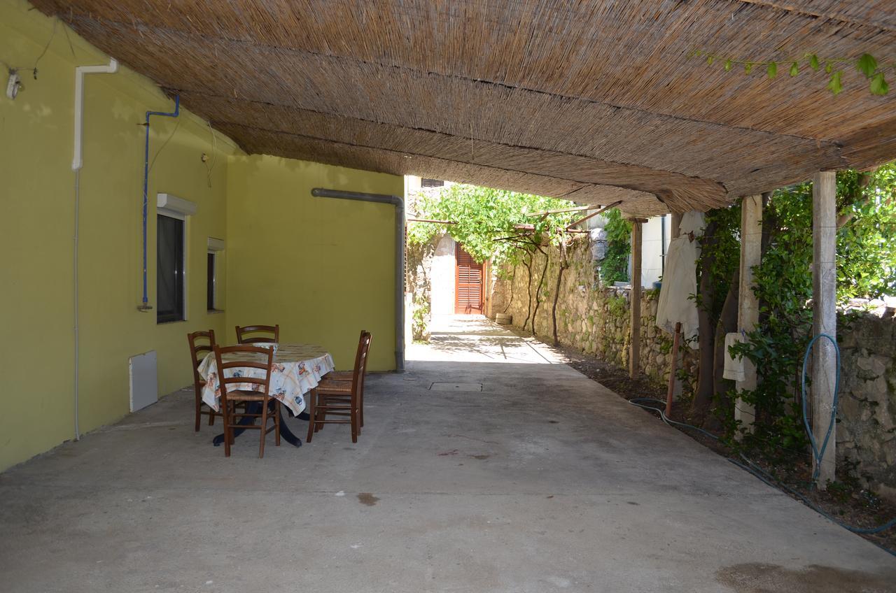 Apartments Petar Draga Bašćanska المظهر الخارجي الصورة